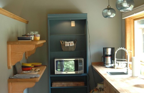 Langley Cottage | Charming Villa Margo: Oceanfront Retreat with Top Reviews
