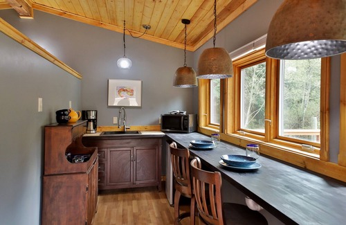 Langley Cottage | Unforgettable Oceanfront Retreat at The Ridge: Villa Oscar