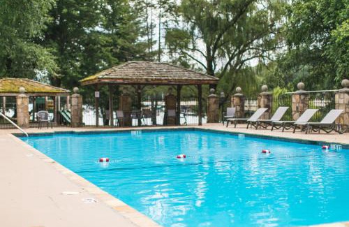 Hiawassee Hotel | Experience The Ridges Resort on Lake Chatuge Today