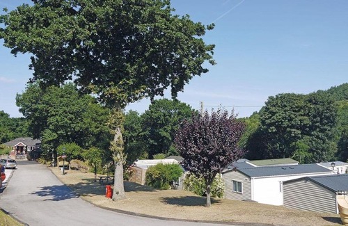 Frodsham Resort | Family-Friendly Retreat at The Ridgeway Hotel
