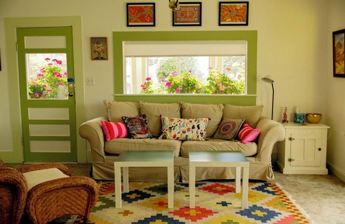 Mitchell Cottage | Explore The Rimrock Cottage: Family & Pet-Friendly Retreat