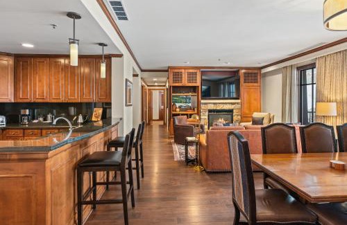 Aspen House | Experience The Ritz-Carlton Club: Ski-in & Spa Retreat