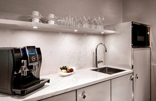 Tiergarten Hotel | Indulge in Luxury at The Ritz-Carlton, Berlin - 5 Stars!