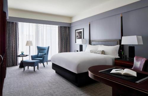 Charlotte Center City Hotel | Discover The Ritz-Carlton, Charlotte: 5-Star Elegance Awaits