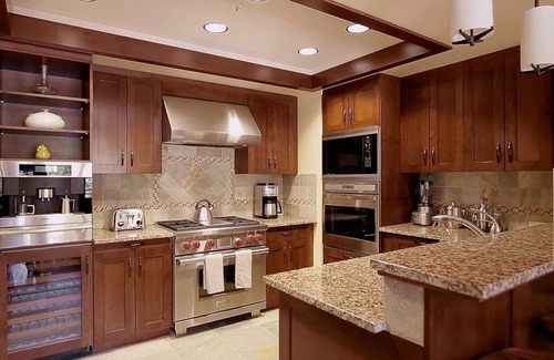 Truckee Villa | Experience The Ritz-Carlton Club, Lake Tahoe near Ski Areas