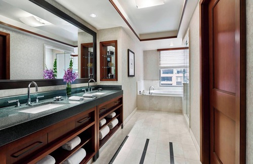 Georgetown Hotel | Elegant Stay at The Ritz-Carlton Georgetown, D.C.
