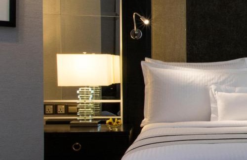 Bukit Bintang Hotel | Elegant Stay at The Ritz-Carlton, Kuala Lumpur - 5 Star Retreat
