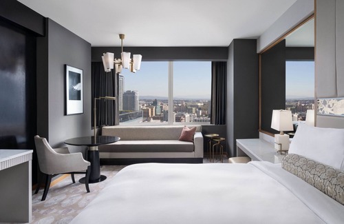 Downtown Los Angeles Hotel | Experience The Ritz-Carlton, Los Angeles: A 5-Star Retreat