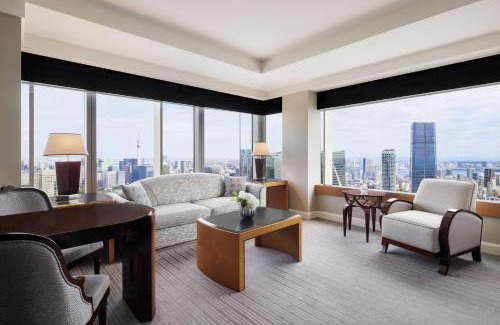 Akasaka Hotel | Experience The Ritz-Carlton, Tokyo: Oceanfront Bliss Awaits