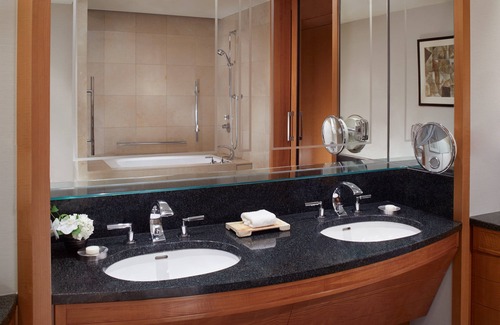 Akasaka Hotel | Experience Elegance at The Ritz-Carlton, Tokyo - 5 Stars