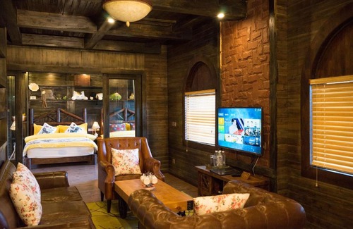 Shuhe Old Town House | Discover The Ritz-Man Art Club Lijiang: 5-Star Comfort Awaits