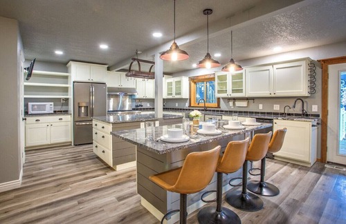 Kalispell Bed & Breakfast | The Ritz Suite at Bed and Breakfast