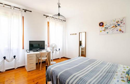 Vigodarzere House | Discover The River Bank House - A Riverside Retreat