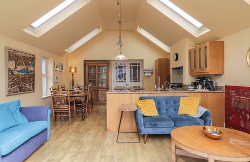 Ramelton Cottage | Pet-Friendly River House in Scenic Ramelton, Donegal