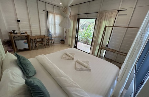Ko Mak Resort | Relaxing Getaway at The River Retreat Koh Mak with Spa