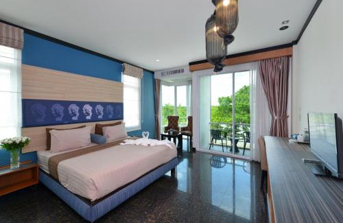 Downtown Krabi House | Inviting Stay at The River Scene with Breakfast Included