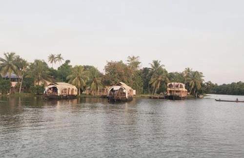 Champakulam Resort | Top-Rated The RiverBells: Family-Friendly & Accessible Stay