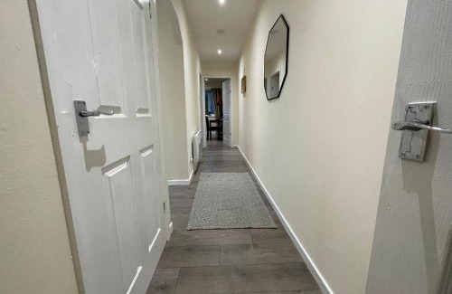 Alloa House | Pet-Friendly Retreat at The Riverside with Family Amenities
