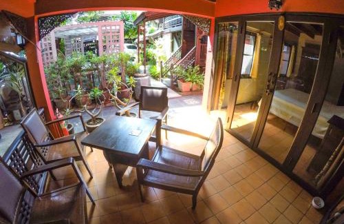 Lampang Hotel | Explore The Riverside Guest House: Family-Friendly Retreat