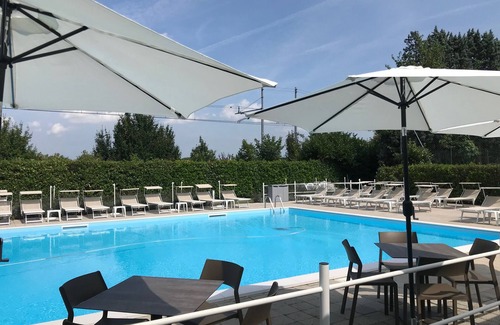 Grantortino di Gazzo Apartment | Discover Riverside Suite & Pool near Venice - Guest Rated 10/10