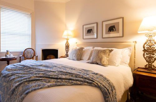 Sandy Bay Bed & Breakfast | Experience The Rivulet: 5-Star Luxury with a 9.4 Rating