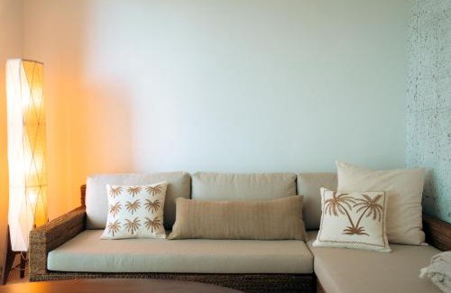 Usa Villa | The Roam