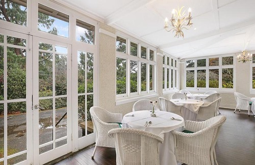 Robertson House | Family-Friendly Retreat at The Robertson Hotel