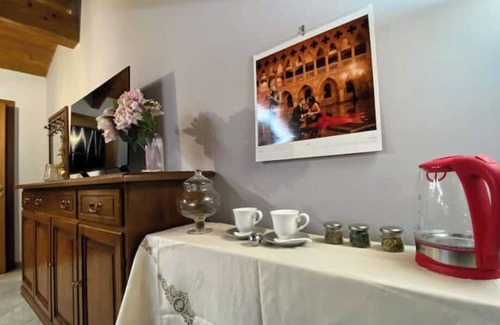 Favria House | Relax in Nature at The Robin's Garden, Piedmont Countryside