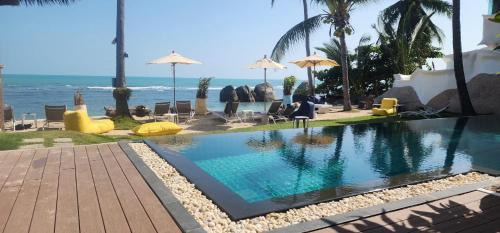 Maret Hotel | Beachfront Bliss at The Rock Samui Villa - Rated 9.3/10