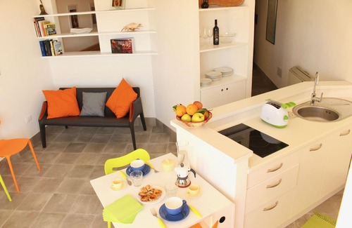 Lido Apartment | Unforgettable Ocean View at The Romantic Sunset Apartment