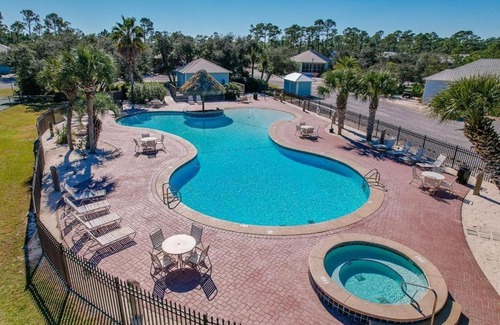 Fort Morgan House | Guest Rated 10/10: The Rookery I 3402 Cottage Retreat