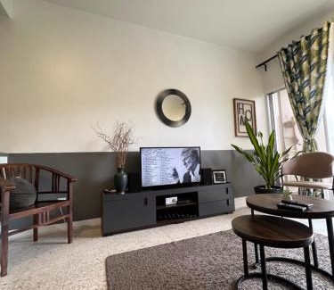 Bukit Tinggi Apartment | Discover The Roomah: 4-Star Stay with a 9/10 Rating