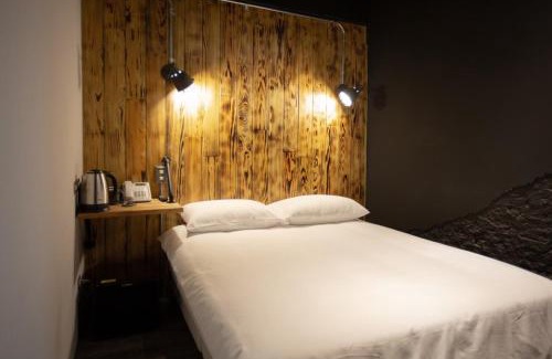 Zhongshan Hotel | Eco-Friendly Comfort at The Rooms Inn - Family Friendly Stay