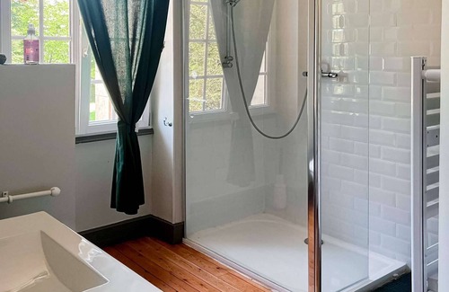 Arcomps House | Discover The Rooms of Vilmorais with Pool & Spa Oasis