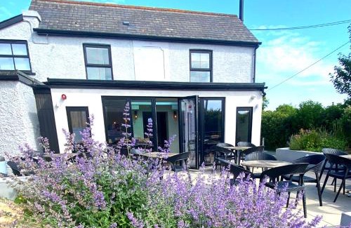 Saint Athan Hotel | Family-Friendly Getaway at The Roost on Rock Road