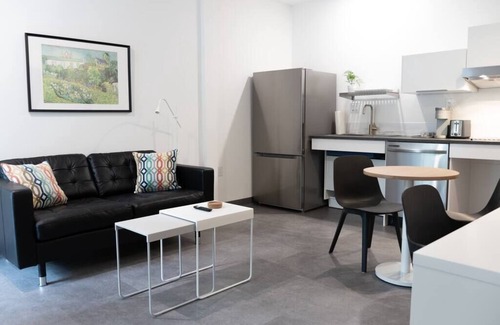 Norfolk Apartment | Inviting Rosalie Suite: Ocean View & Steps from Hospitals