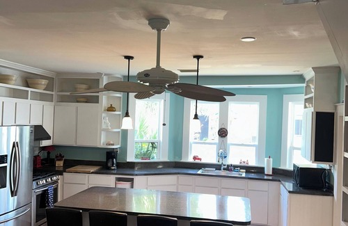Umatilla House | Rose on Lakeside: Family-Friendly Retreat in Mount Dora