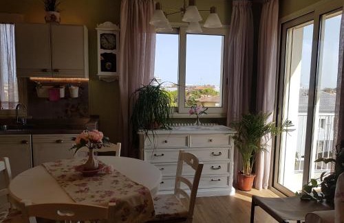 Rimini Apartment | Delizioso Attico at The Roses - 4-Star with Hot Tub & More
