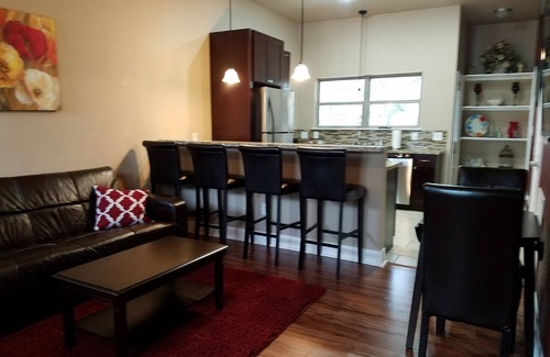 Kyle House | Discover The Rosewood: Country Comfort Near the City