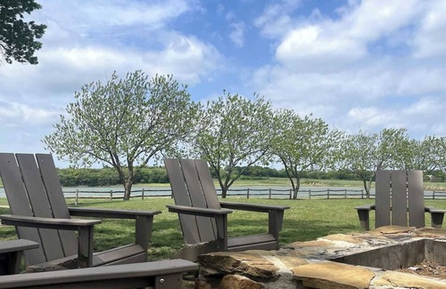Grandview House | Discover The Rove at L5: Exceptional Stay with Pool & Spa