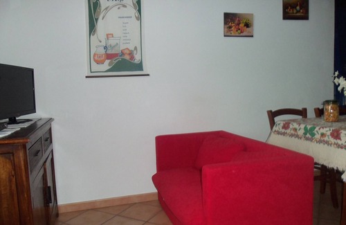 Garlenda Other | Comfortable Apartment at The Row with Family-Friendly Amenities