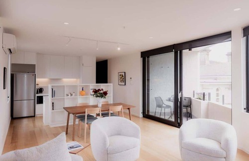 Hobart Central Business District Apartment | The Rox - Inner City Luxury