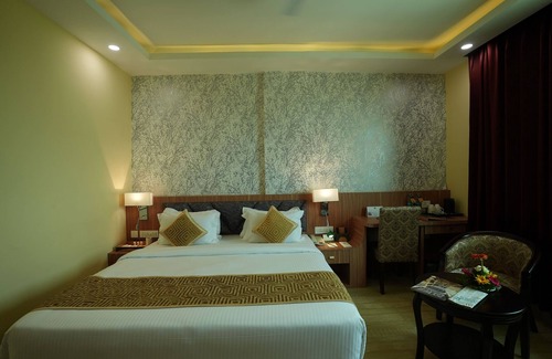 Patna Hotel | Unmatched Comfort at The Royal Bihar - 4-Star Stay!