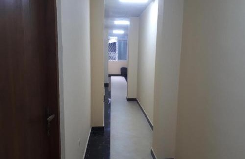 Pettah Hotel | Budget-Friendly Stay at The Royal Motel Colombo