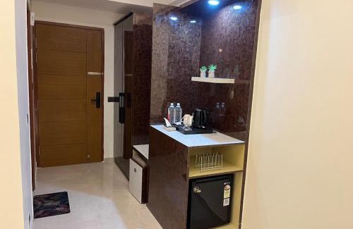 Mohangarh Apartment | The Royal Palace in Omaxe Hazratganj Near Ekana Stadium