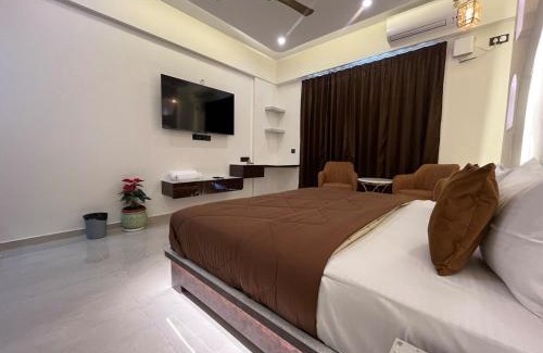Mohangarh Apartment | The Royal Palace in Omaxe Hazratganj Near Ekana Stadium