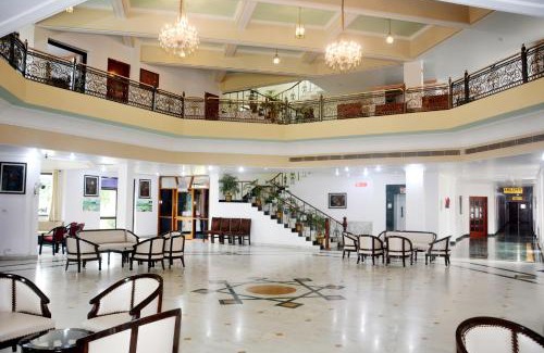 Bodh Gaya Hotel | Discover The Royal Residency: Family-Friendly Retreat