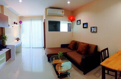 Thab Prik Condo | The Royal Suite By The Ozone Condo