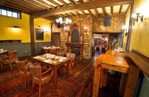 Dartford House | Discover The Royal Victoria and Bull Hotel: Family-Friendly Stay