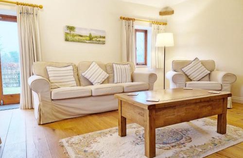 East Lavant House | Discover The Run, West Lavant: Unmatched 9.6/10 Rating